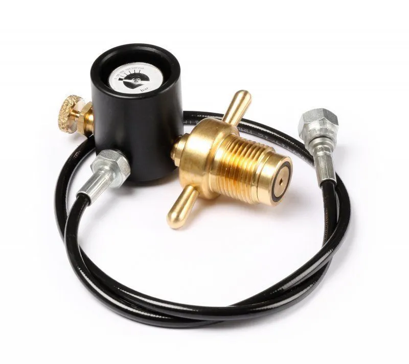 Fyllningskit från Hatsan som bla. passar till Hatsans PCP-luftgevär. Monteras direkt på 200 eller 300 bars tuber som köps separat. Levereras komplett med tryckmätare, partikelfilter, slang och koppling.